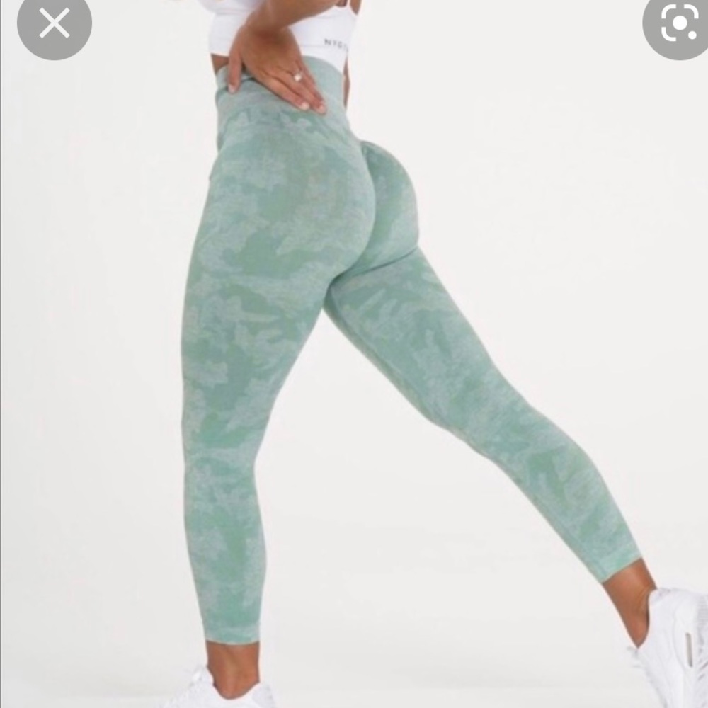 NVGTN Camo Legging in Sage